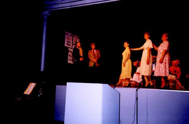 Andrews Sisters