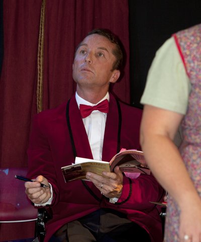 Real Inspector Hound (45)