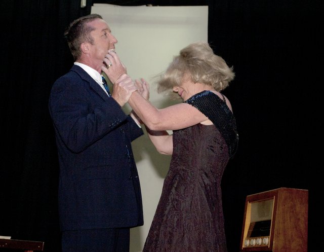 Real Inspector Hound (4)