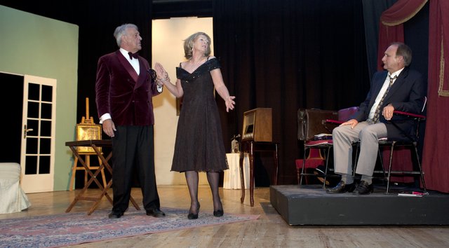 Real Inspector Hound (26)