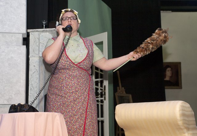 Real Inspector Hound (17)