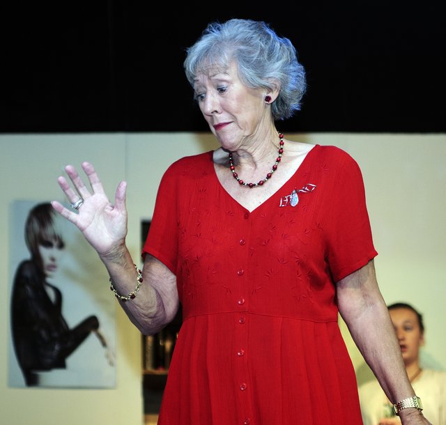 Steel Magnolias Act 2 Sc1 (23)