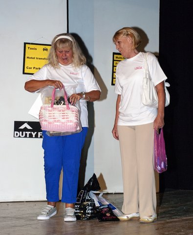 Ladies Down Under (4)
