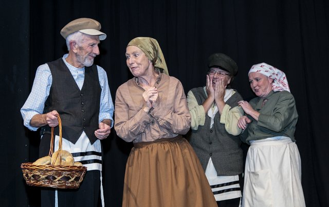 Fiddler on the Roof Dec 2017 (98)