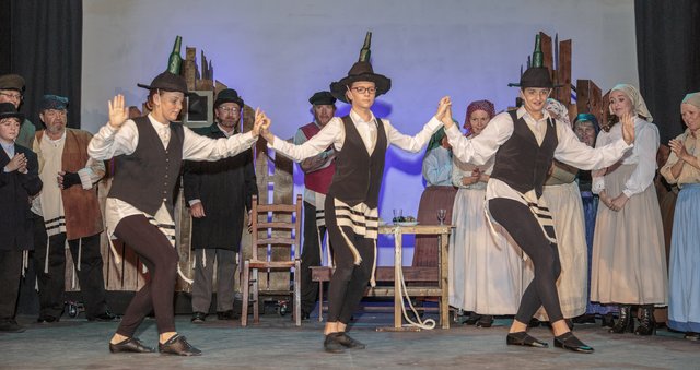 Fiddler on the Roof Dec 2017 (109)