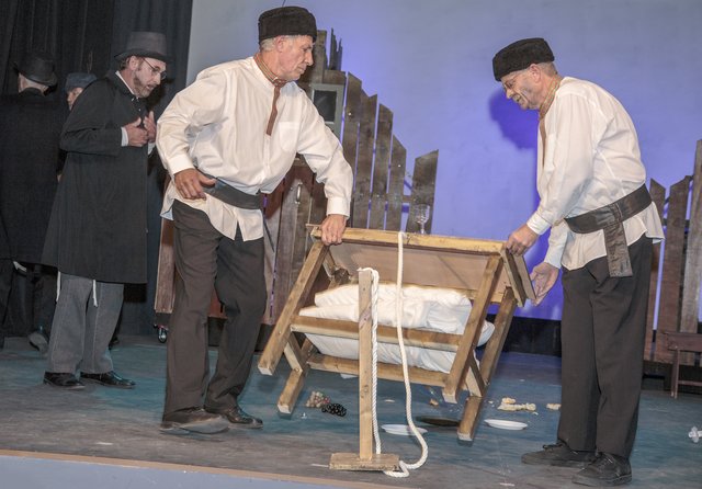 Fiddler on the Roof Dec 2017 (121)