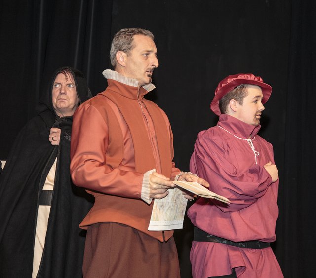 Wyrd Sisters (88)