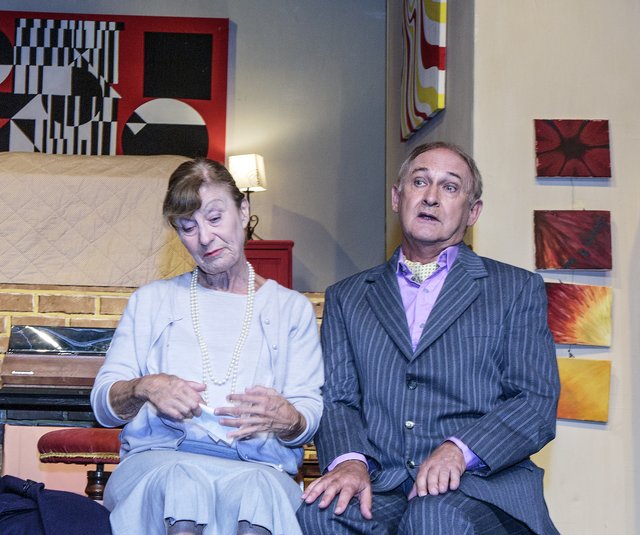 Black Comedy (25)
