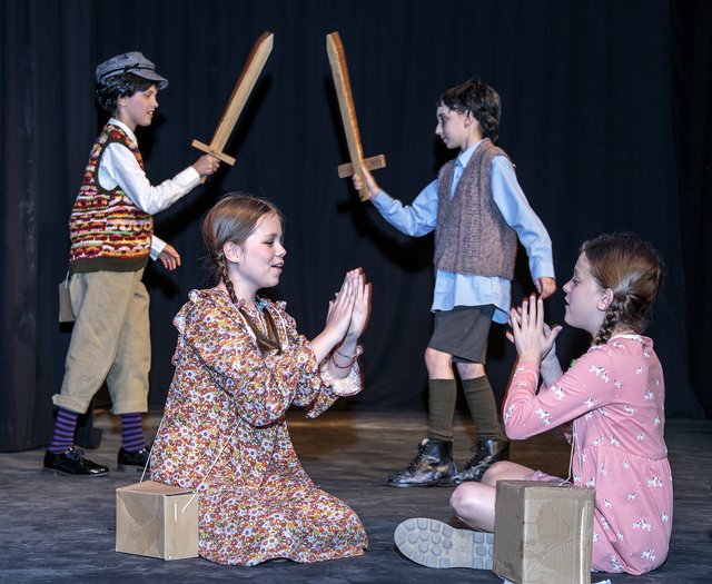 Goodnight Mister Tom (111)